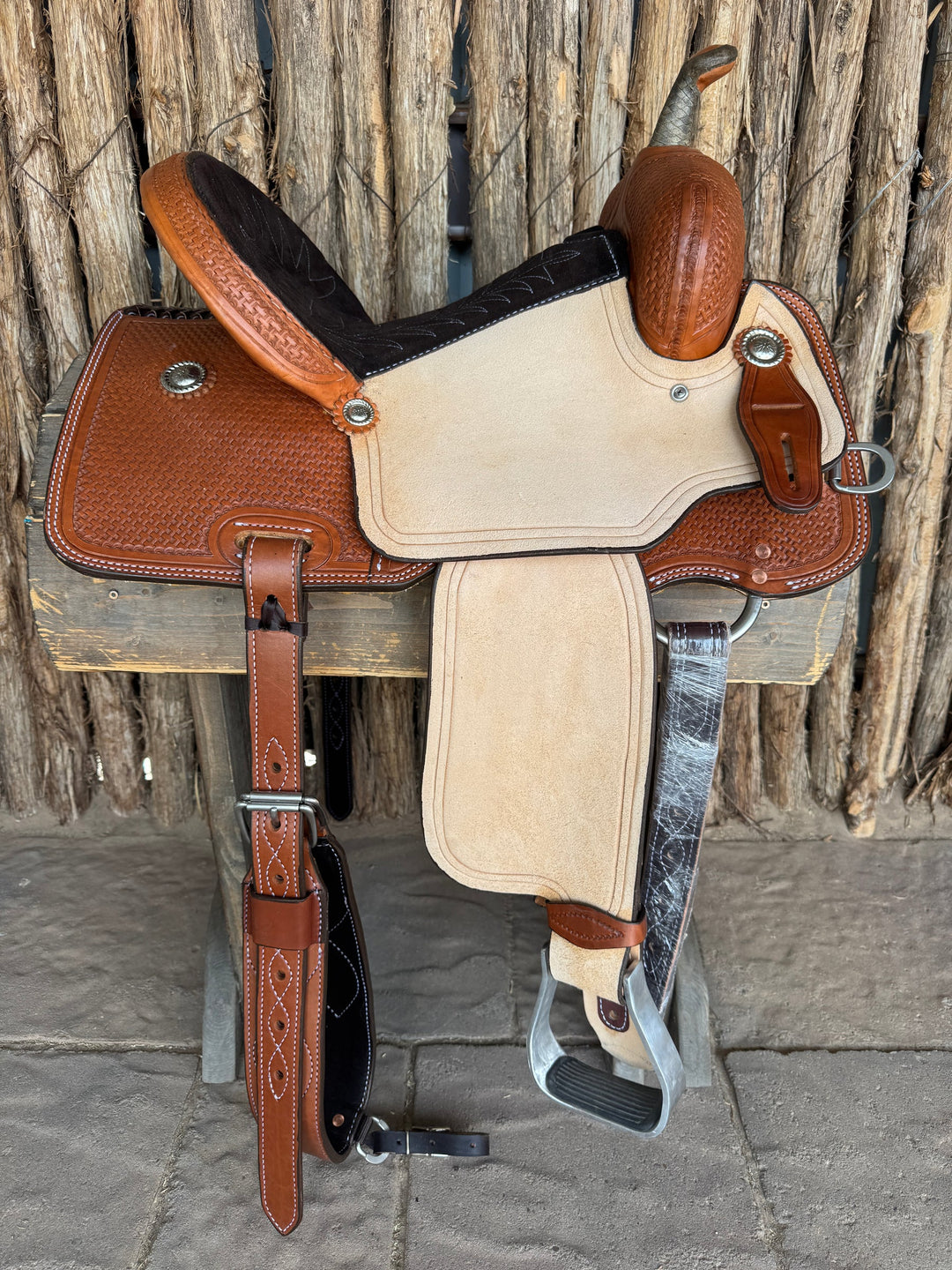 $690- 15.5" Sheridan Barrel Racing Saddle