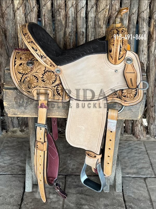 $1,040- 15" Sheridan Barrel Racing Saddle