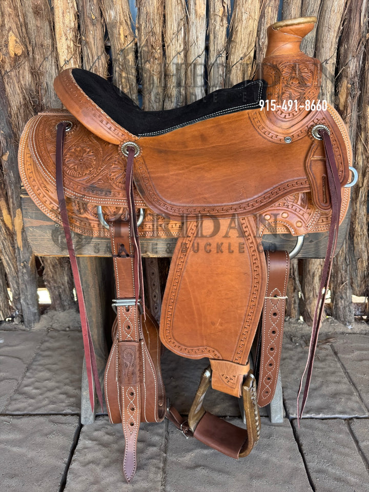 $925- 15.5" Sheridan Wade Saddle