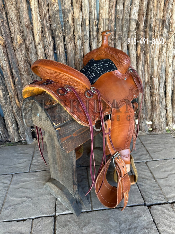 $950- 15.5" Sheridan Mule Ranch Saddle