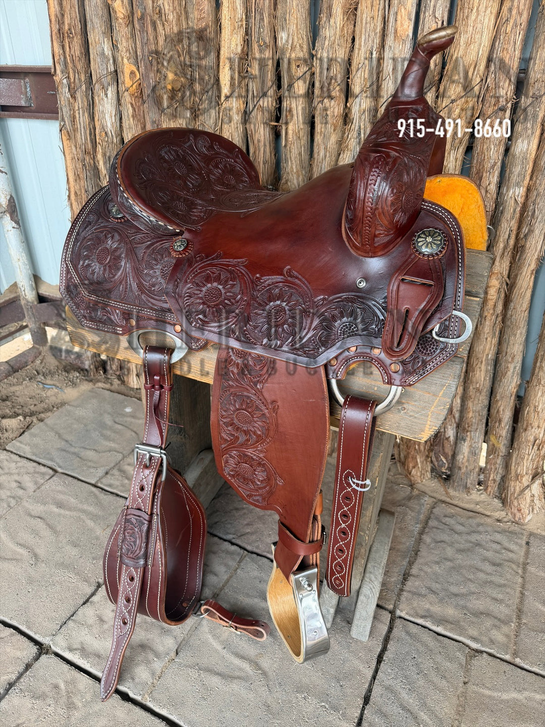 $2,130 - 15.5" Sheridan Cutter Saddle GOLD LEATHER REAL WOOL