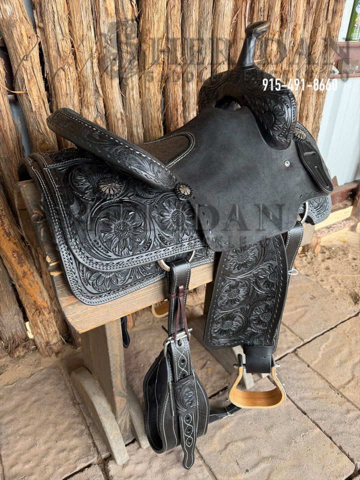 $1,900 - 15" Sheridan Cutter Saddle GOLD LEATHER REAL WOOL