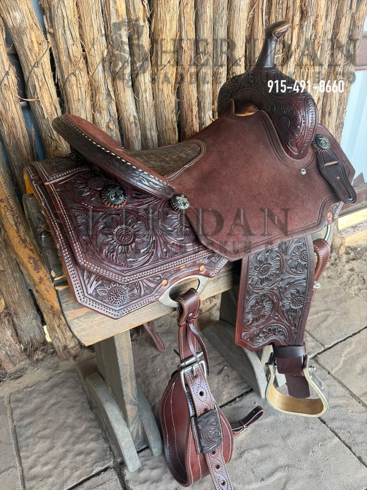 $1,900 - 16" Sheridan Cutter Saddle GOLD LEATHER REAL WOOL