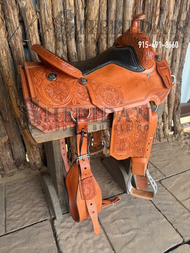 $1,900- 16" Sheridan Reining Saddle GOLD LEATHER REAL WOOL