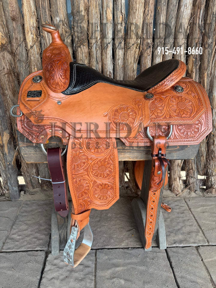 $1,900- 16" Sheridan Reining Saddle GOLD LEATHER REAL WOOL