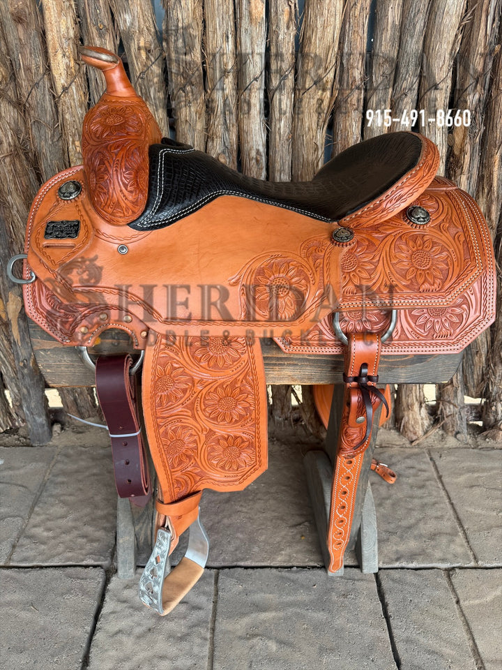 $1,900- 16" Sheridan Reining Saddle GOLD LEATHER REAL WOOL