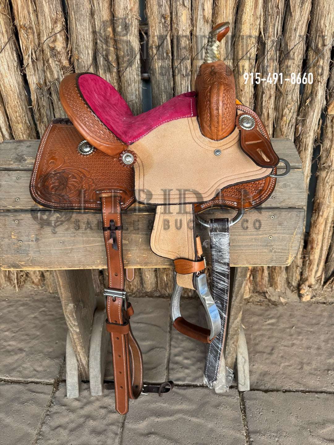 $580- 10" Sheridan Youth Barrel Saddle Hot Pink