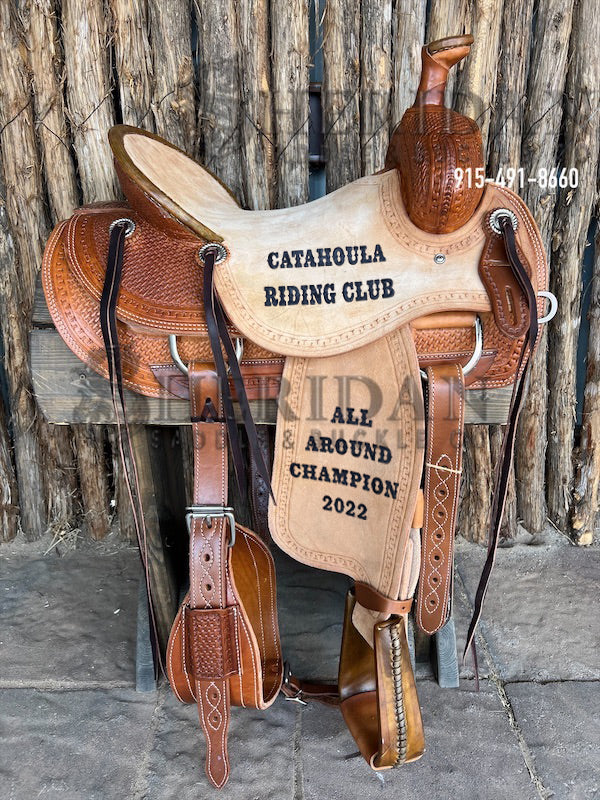 Sheridan Ranch Saddle Basket/Round Skirt