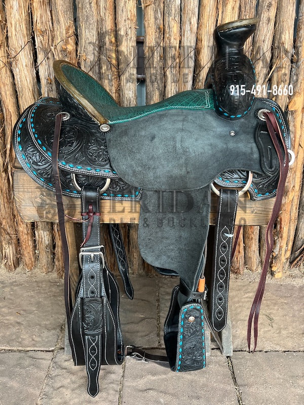 Sheridan Ranch Saddle Black Leather/Turquoise Buckstitch Large Horn